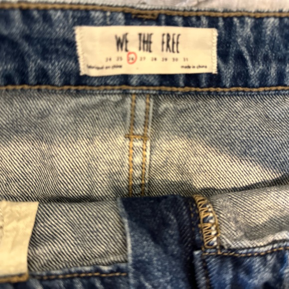 We the Free Zip up denim skirt - size 26 - Picture 3 of 3